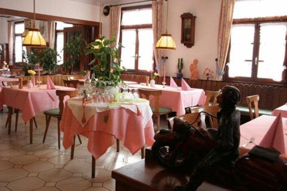 Hotel Restaurant Adler Buehlertal Buitenkant foto